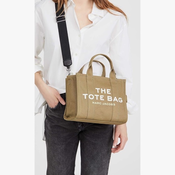 NEW The Tote Bag by Marc Jacobs - Small - Picture 2 of 6